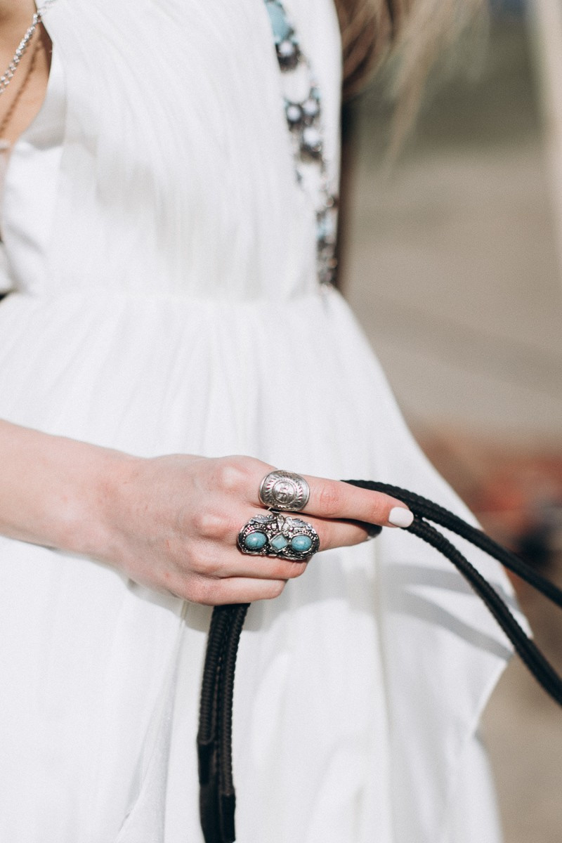 I Belong To You. Головна