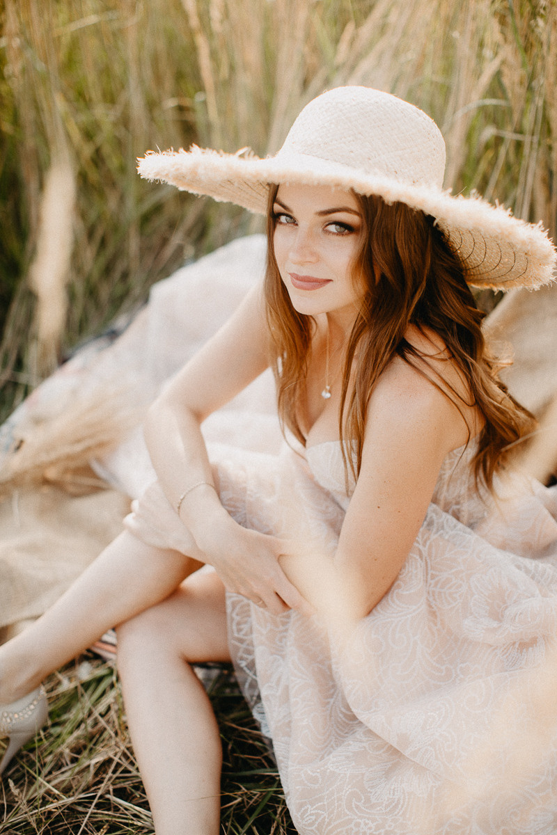 Юля і Кароліна. Головна