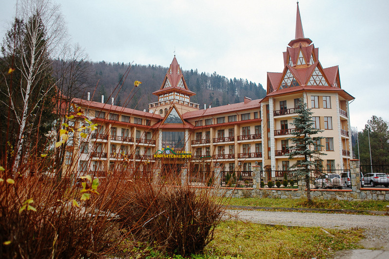 Ukraine. Precarpathian. Головна