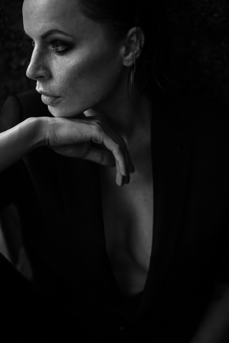 I love her. Головна