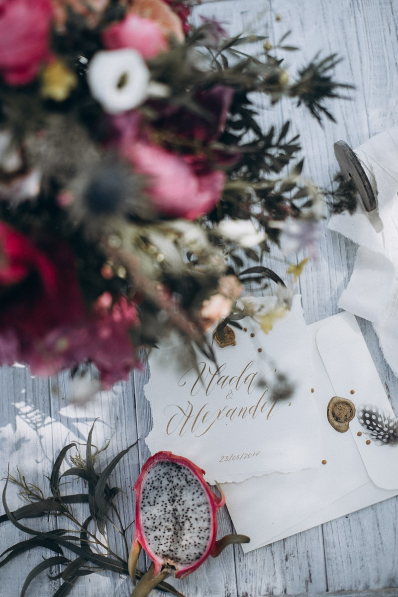 I Belong To You. Головна