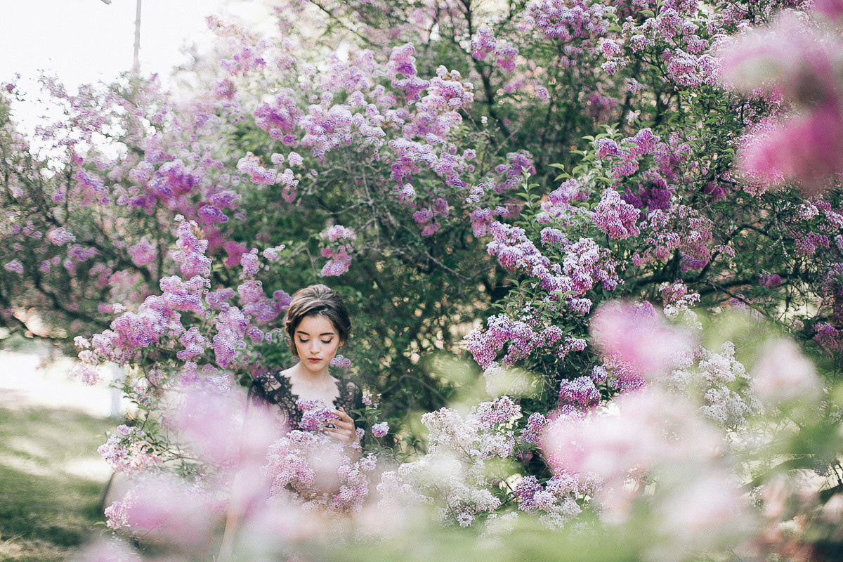 Who Owns My Heart. Головна