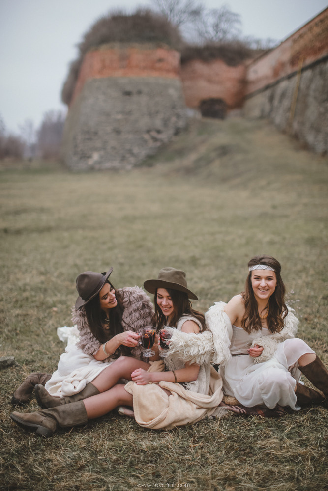 Spring is coming soon. Головна