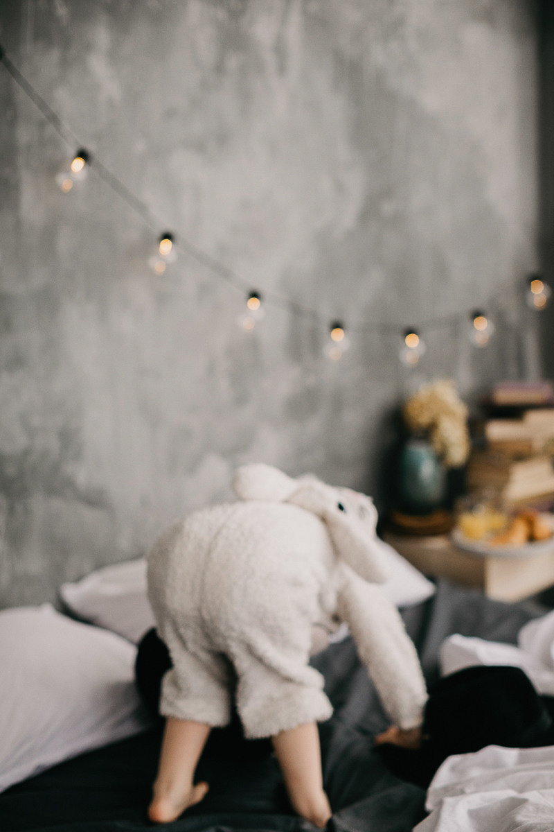 Еля і Анісія. Головна