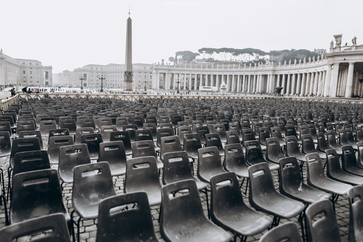 Vatican. Головна