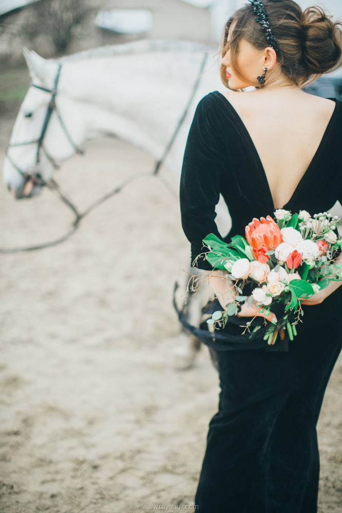 Dark elegance.Portrait. Головна