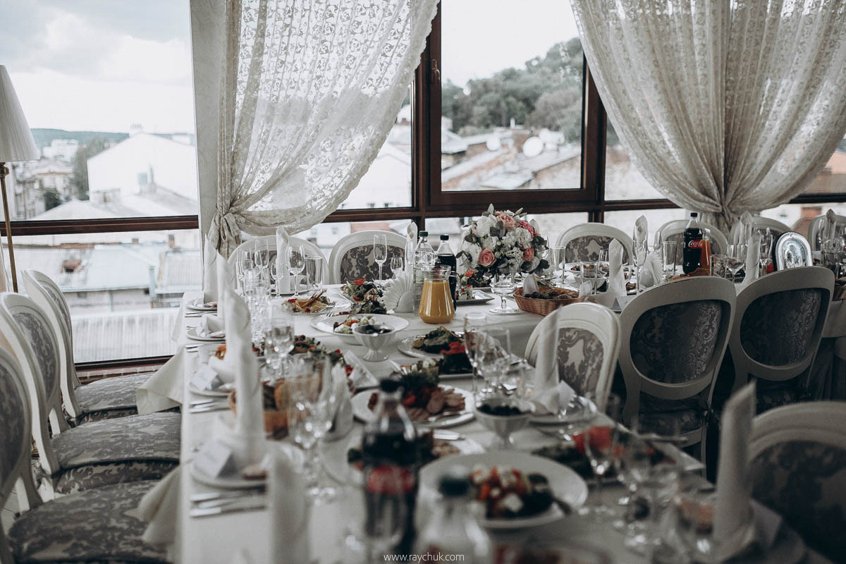 Яна&Юрій. Головна