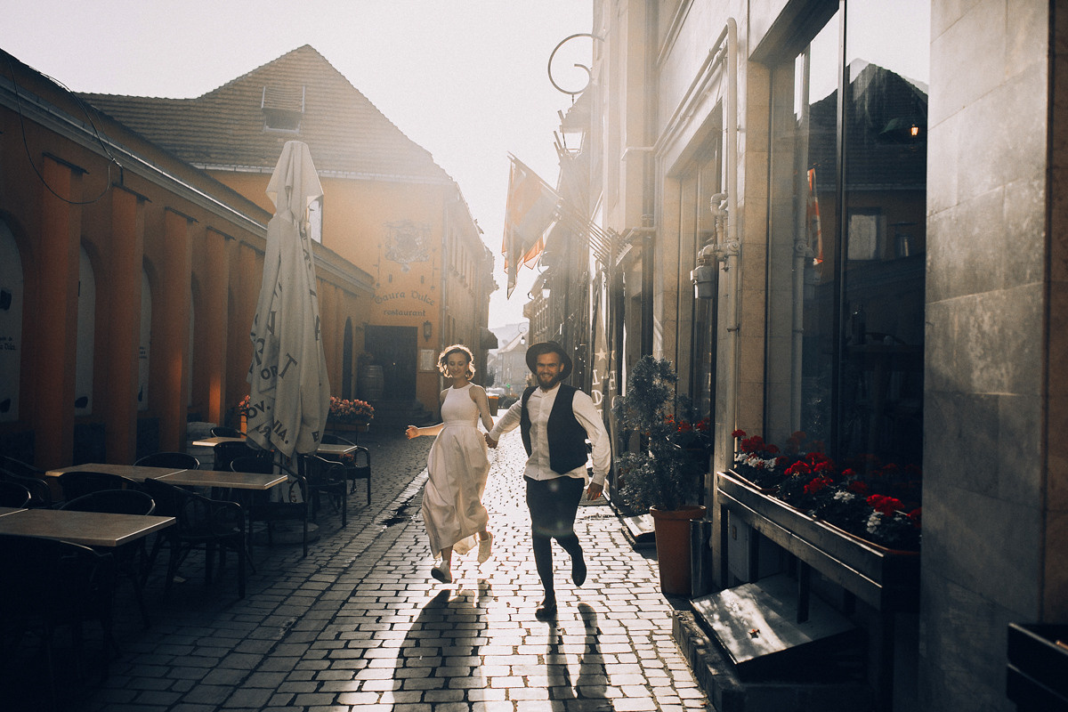 Fragile. Головна