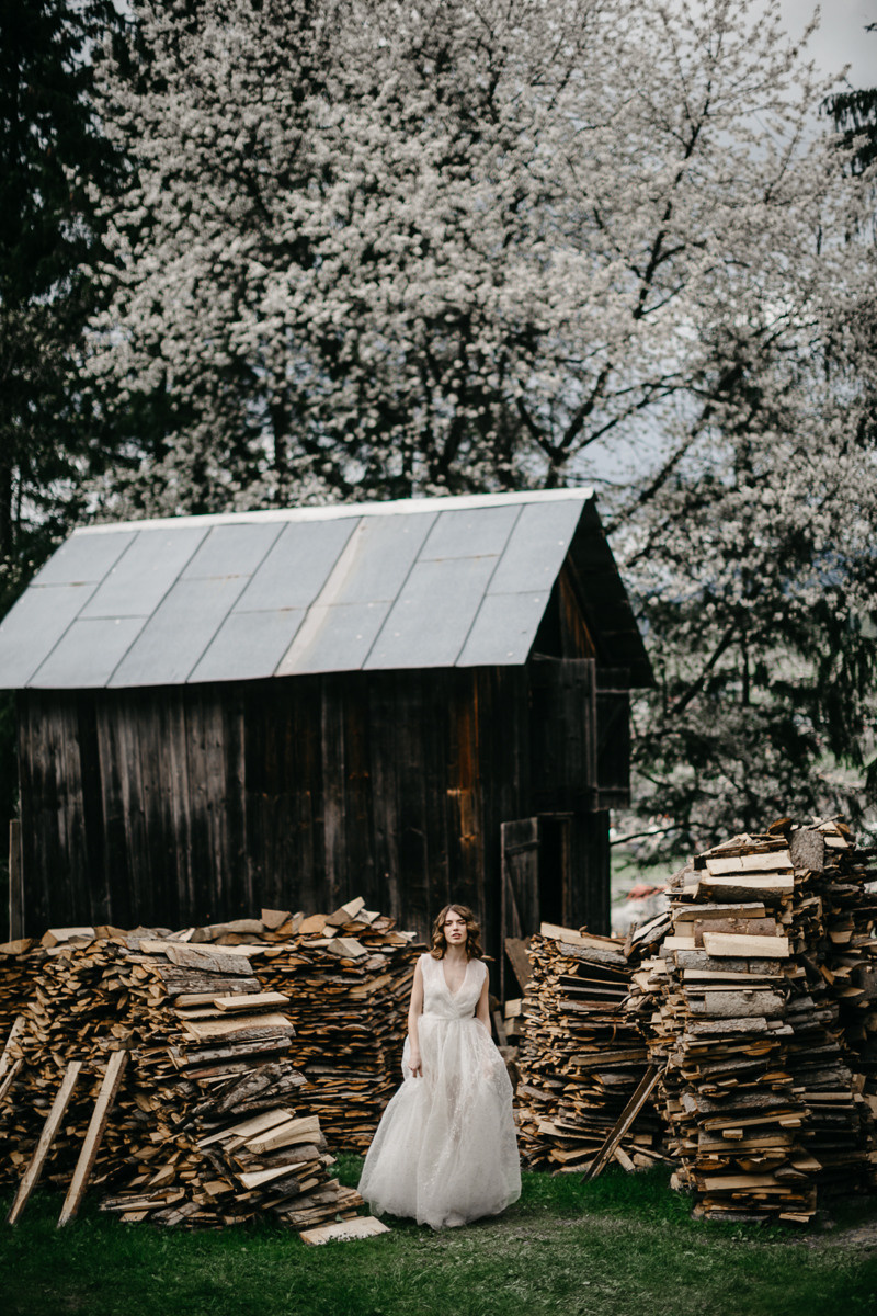 Tear. Головна