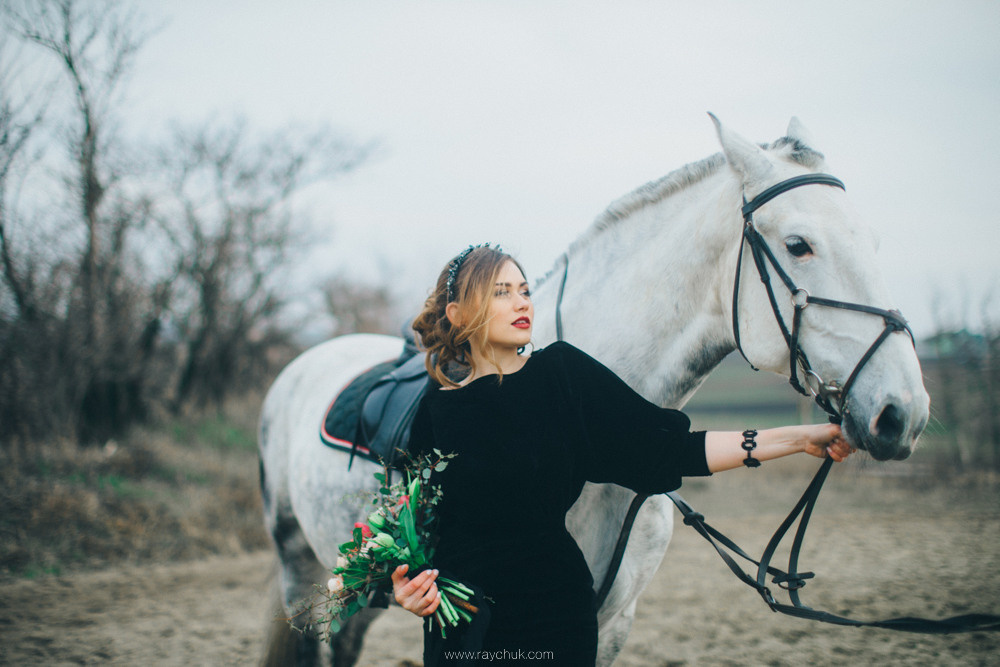Dark elegance.Portrait. Головна