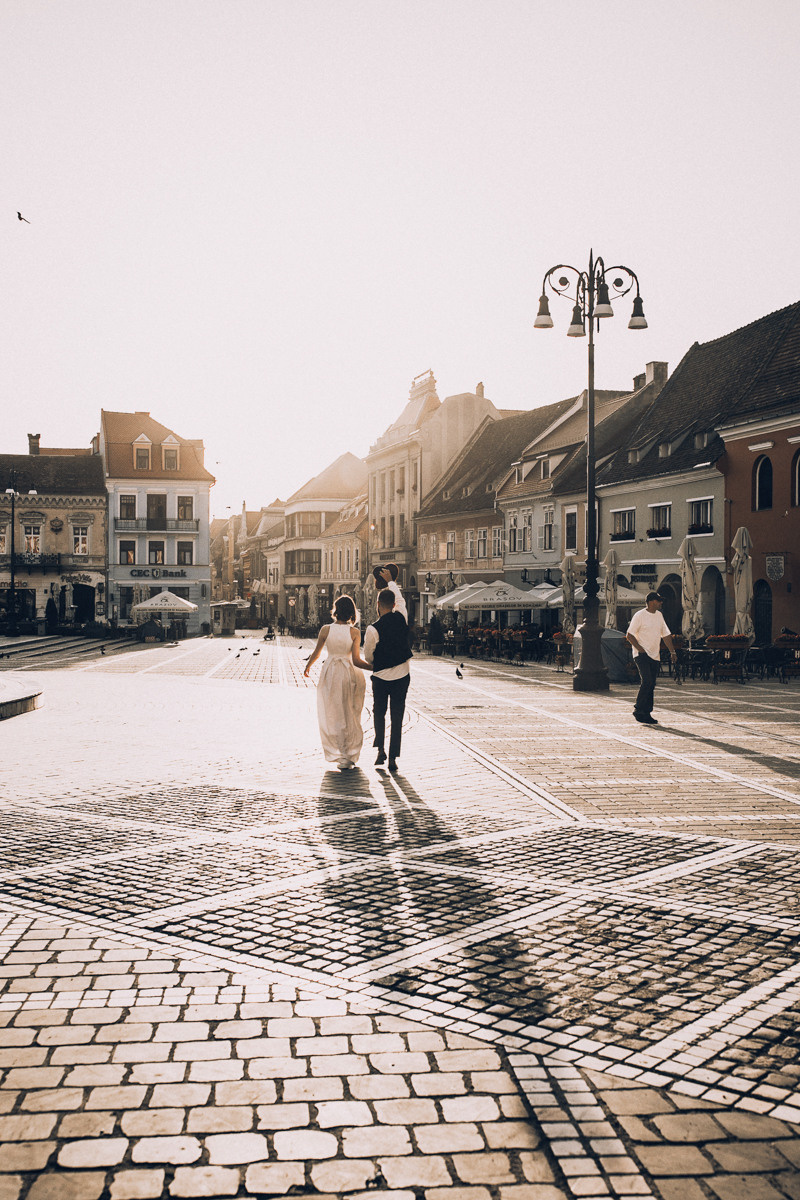 Fragile. Головна