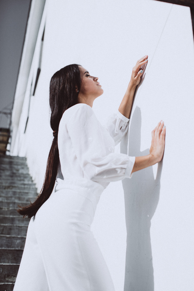 It's a Beautiful Day. Головна