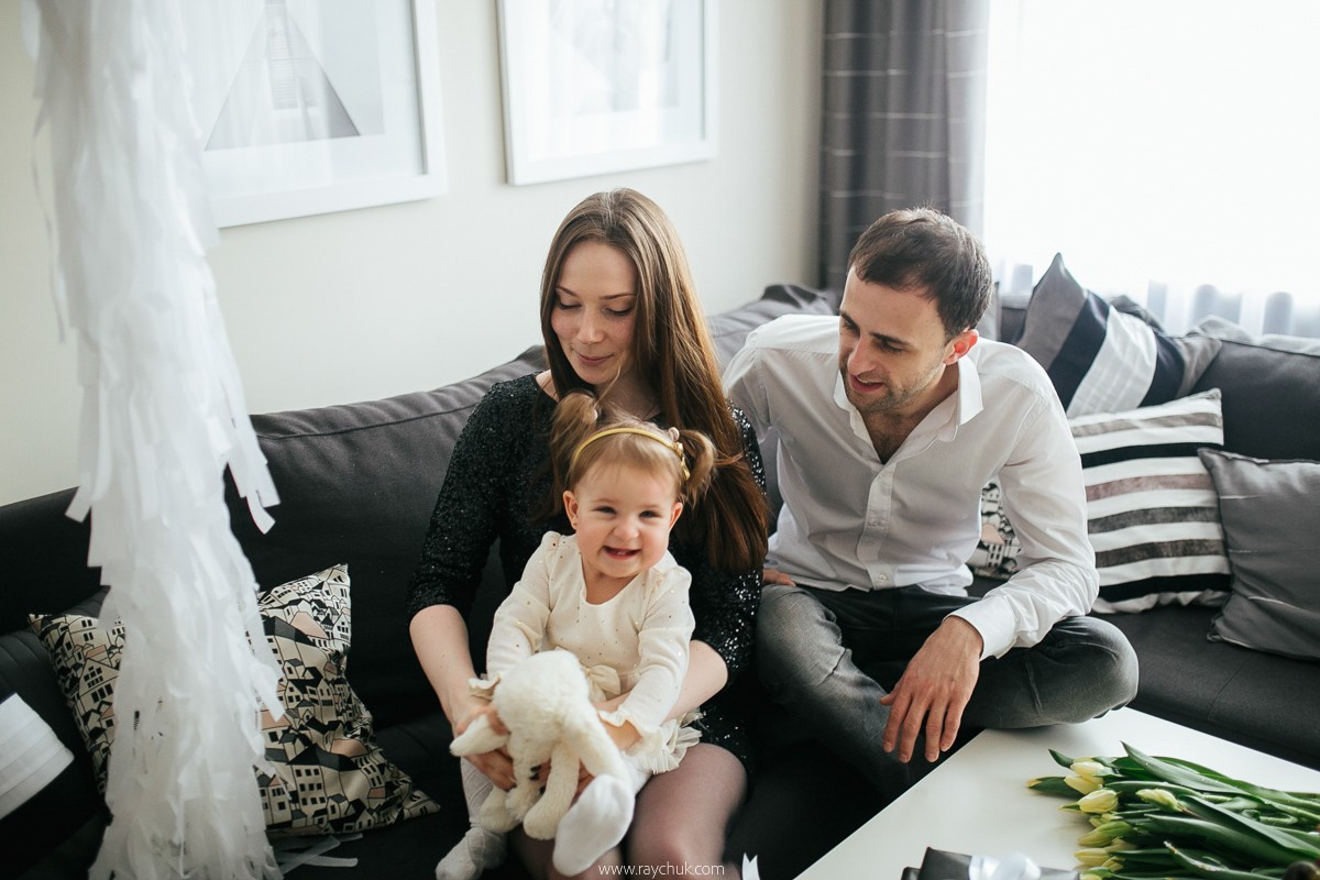 Нappy Birthday, Emma!. Головна