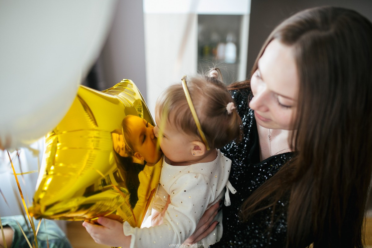 Нappy Birthday, Emma!. Головна