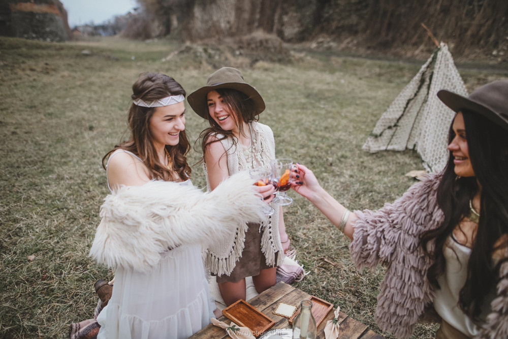 Spring is coming soon. Головна