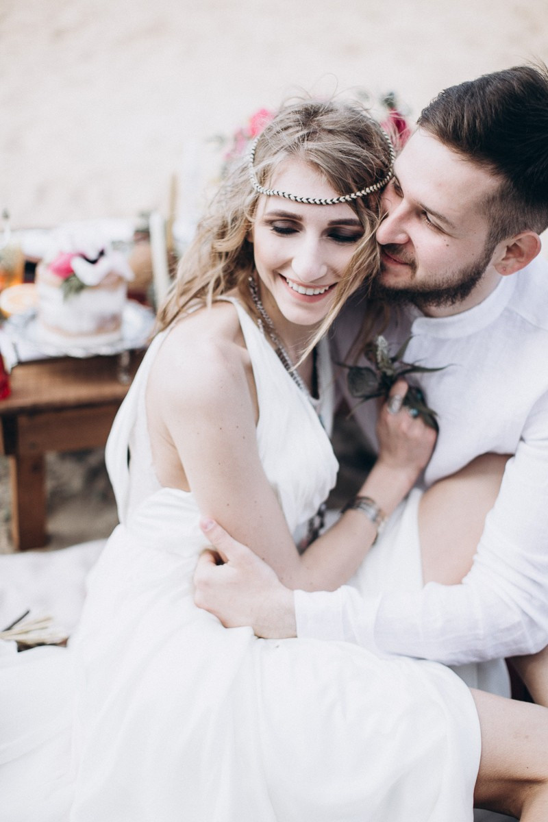 I Belong To You. Головна