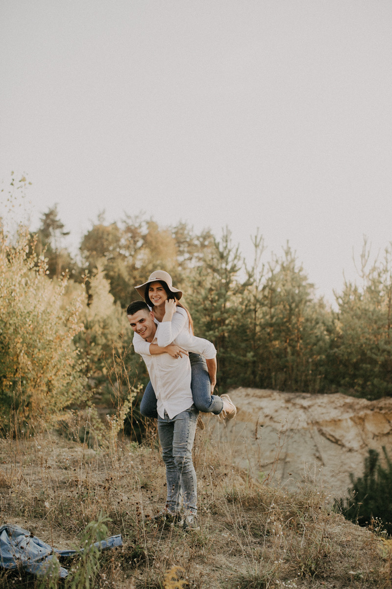 Яна і Ілля. Головна