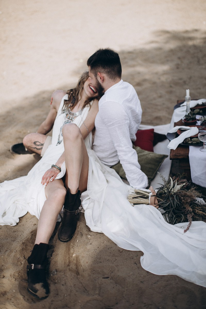 I Belong To You. Головна