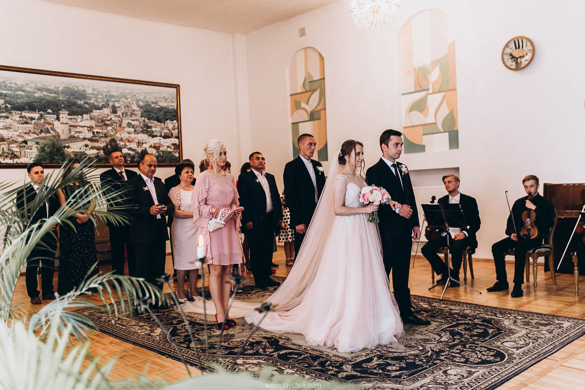 Яна&Юрій. Головна