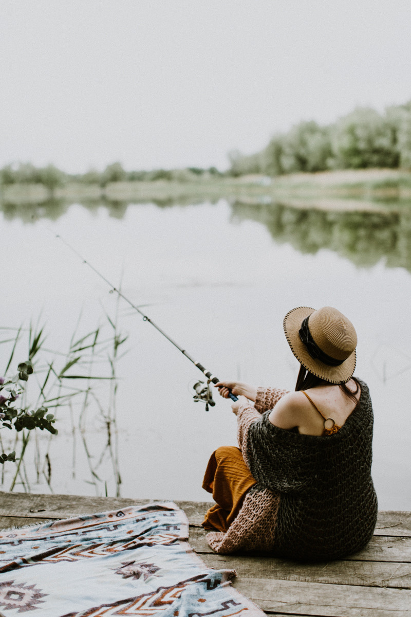 Lucy and Lisa. Головна