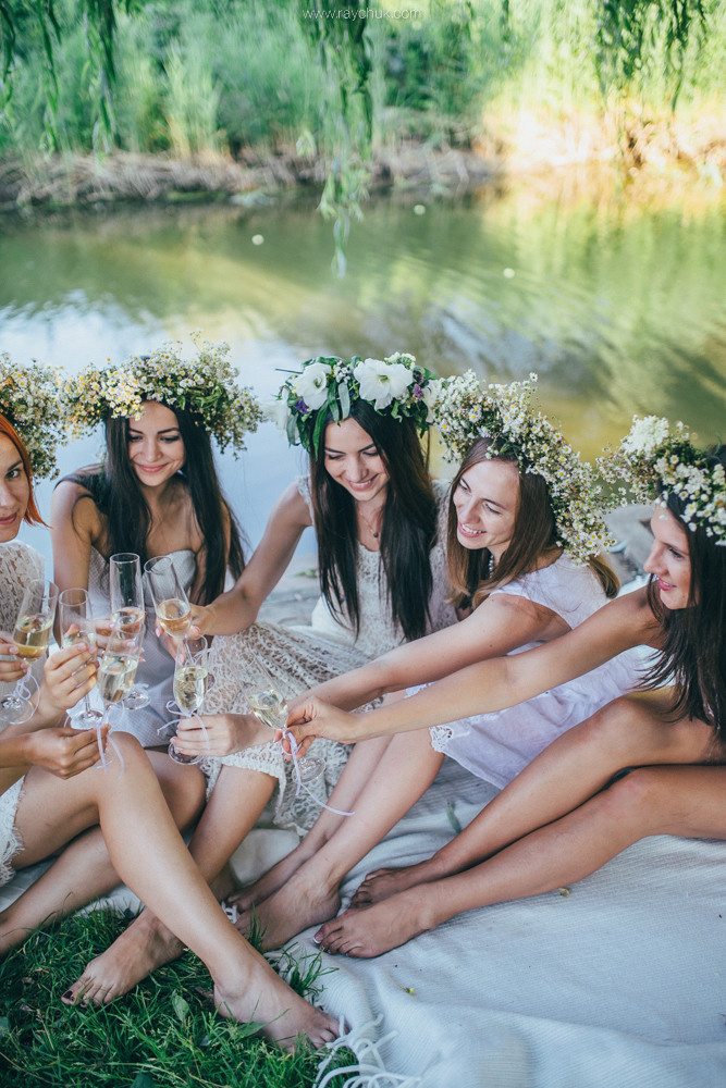 Olya and girl.Hen parties. Головна