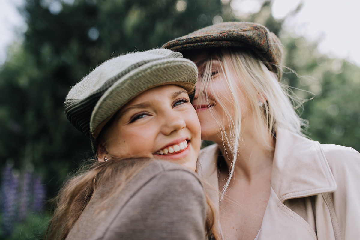 Мар"яна і Каміла. Головна