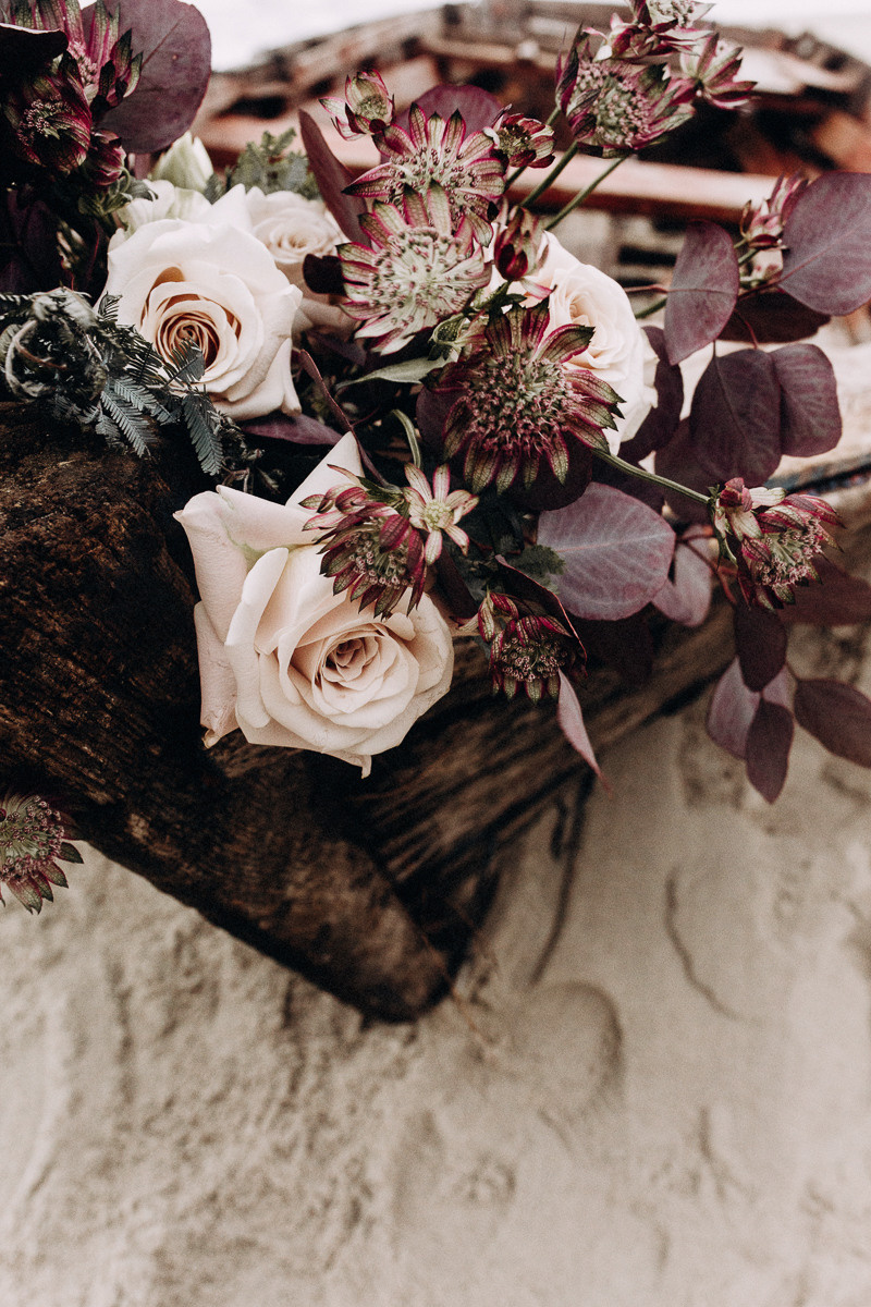 Don't Shoot. Головна