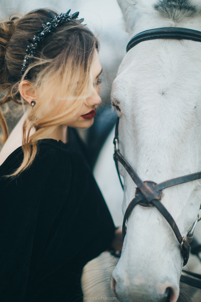 Dark elegance.Portrait. Головна