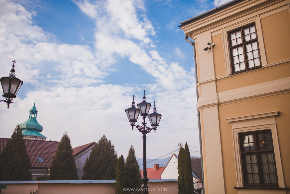 Ukraine. Zhovkva. Головна