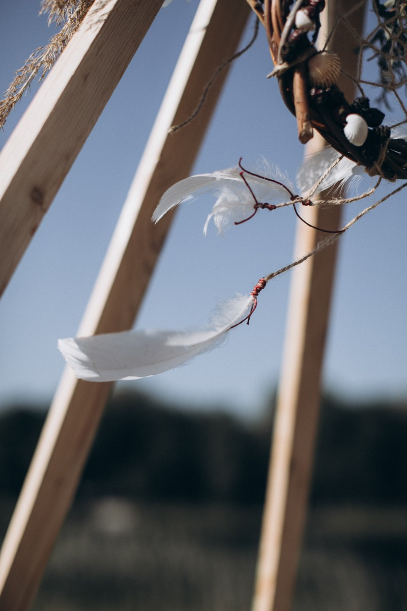 I Belong To You. Головна