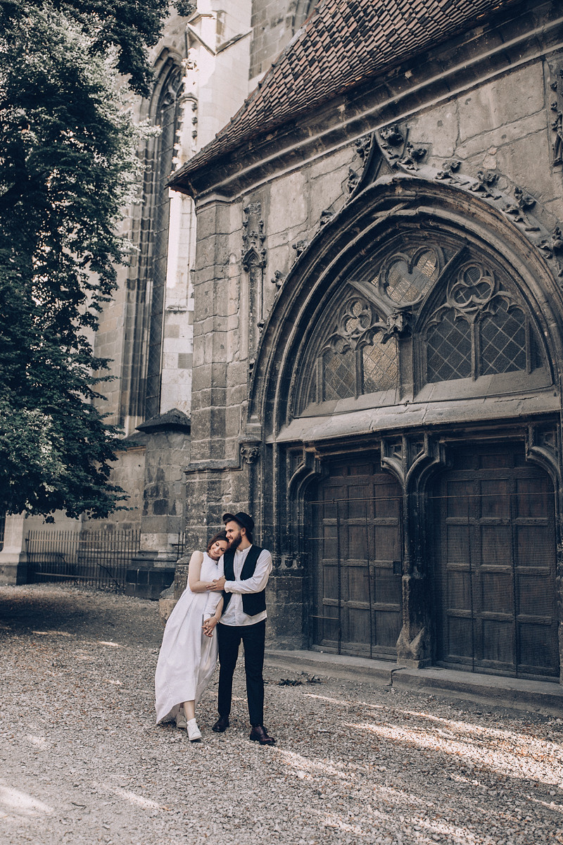 Fragile. Головна