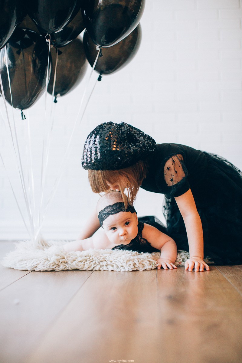 Black dress. Family. Головна