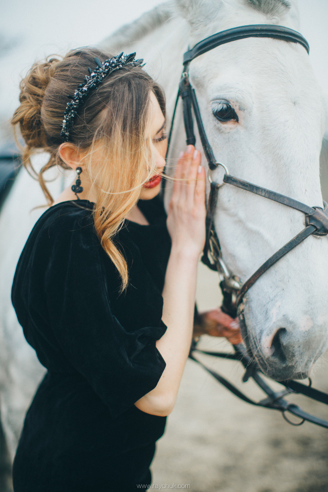 Dark elegance.Portrait. Головна