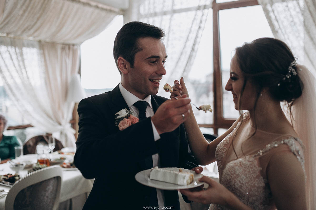 Яна&Юрій. Головна