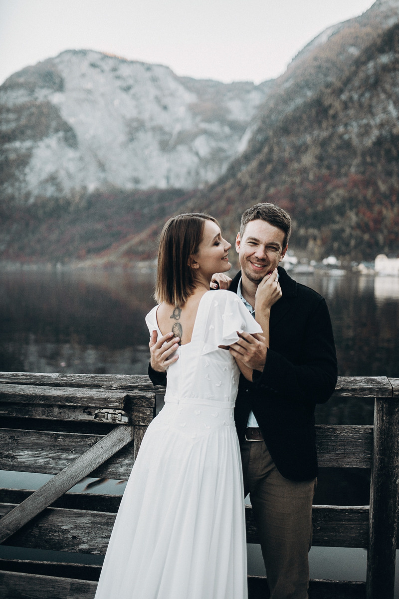 Adore You. Головна