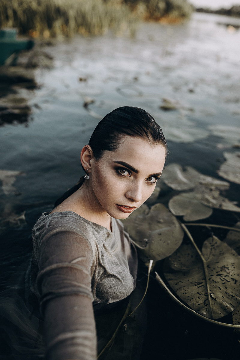 Single Tear. Головна