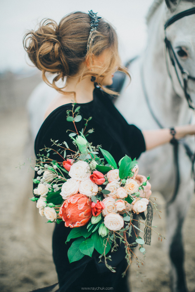 Dark elegance.Portrait. Головна