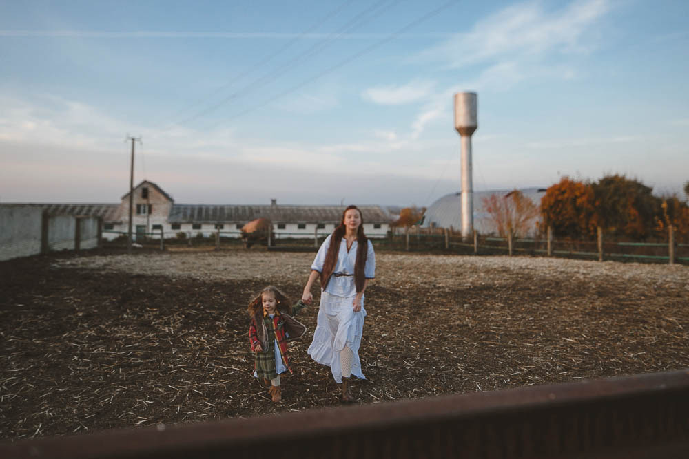 Lucy&Elizabeth.Family. Головна