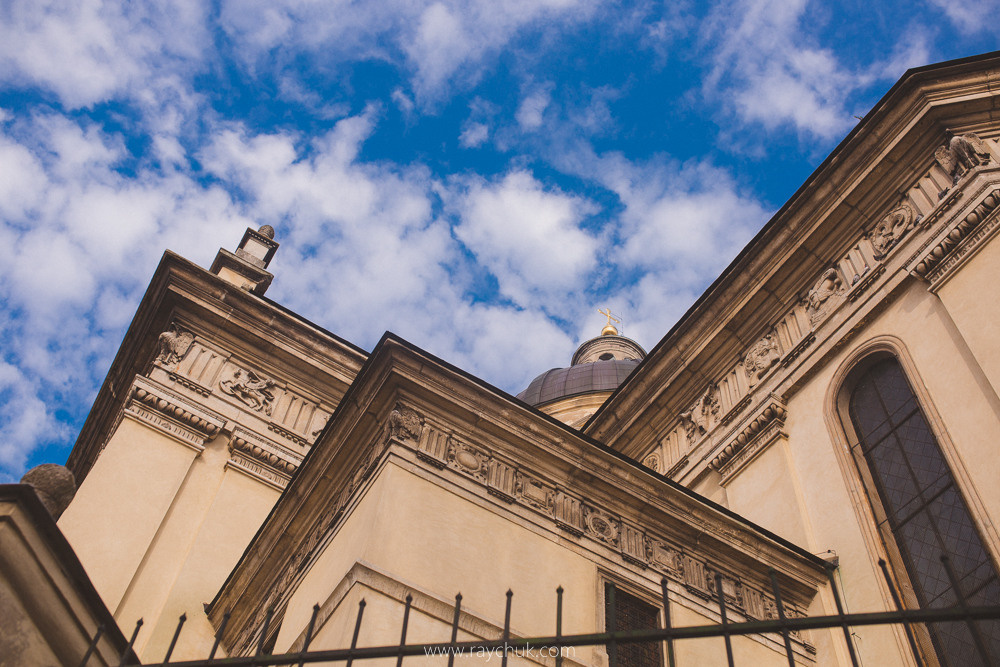 Ukraine. Zhovkva. Головна