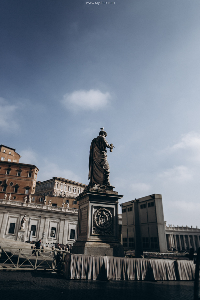 Vatican. Головна