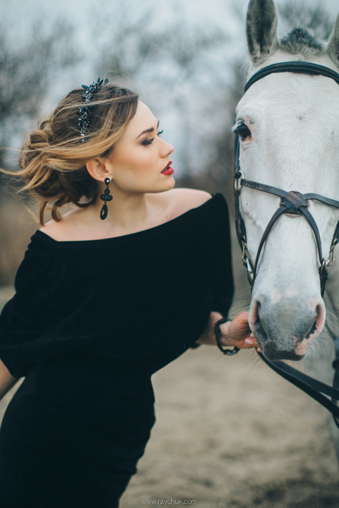 Dark elegance.Portrait. Головна
