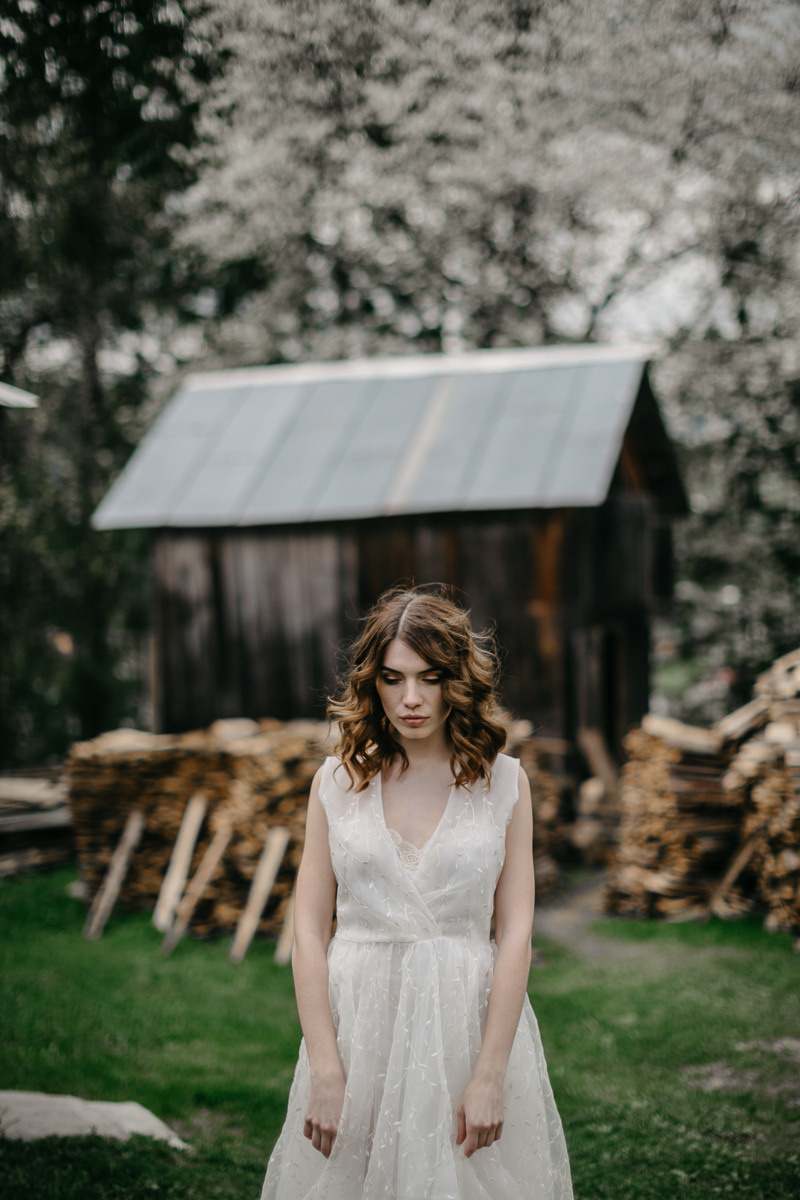 Tear. Головна