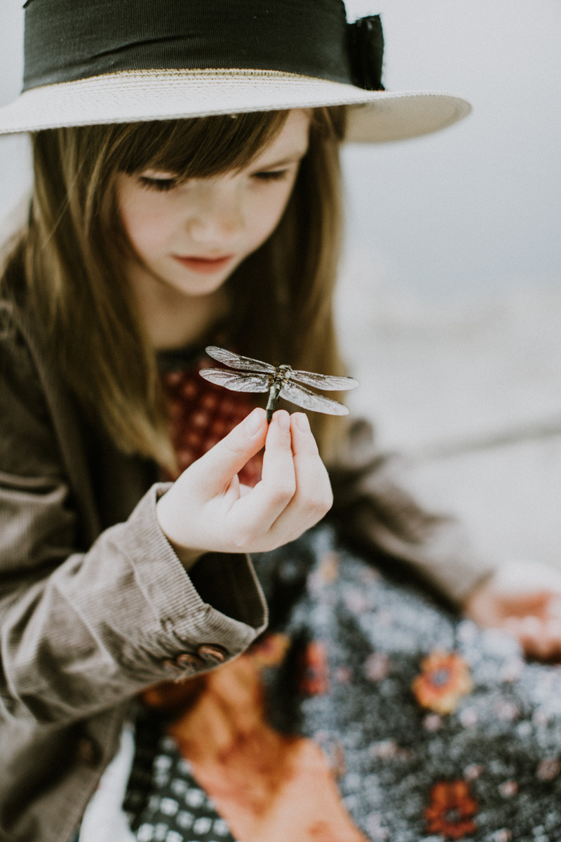 Lucy and Lisa. Головна