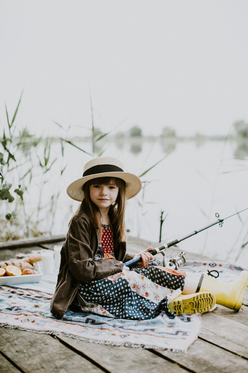 Lucy and Lisa. Головна