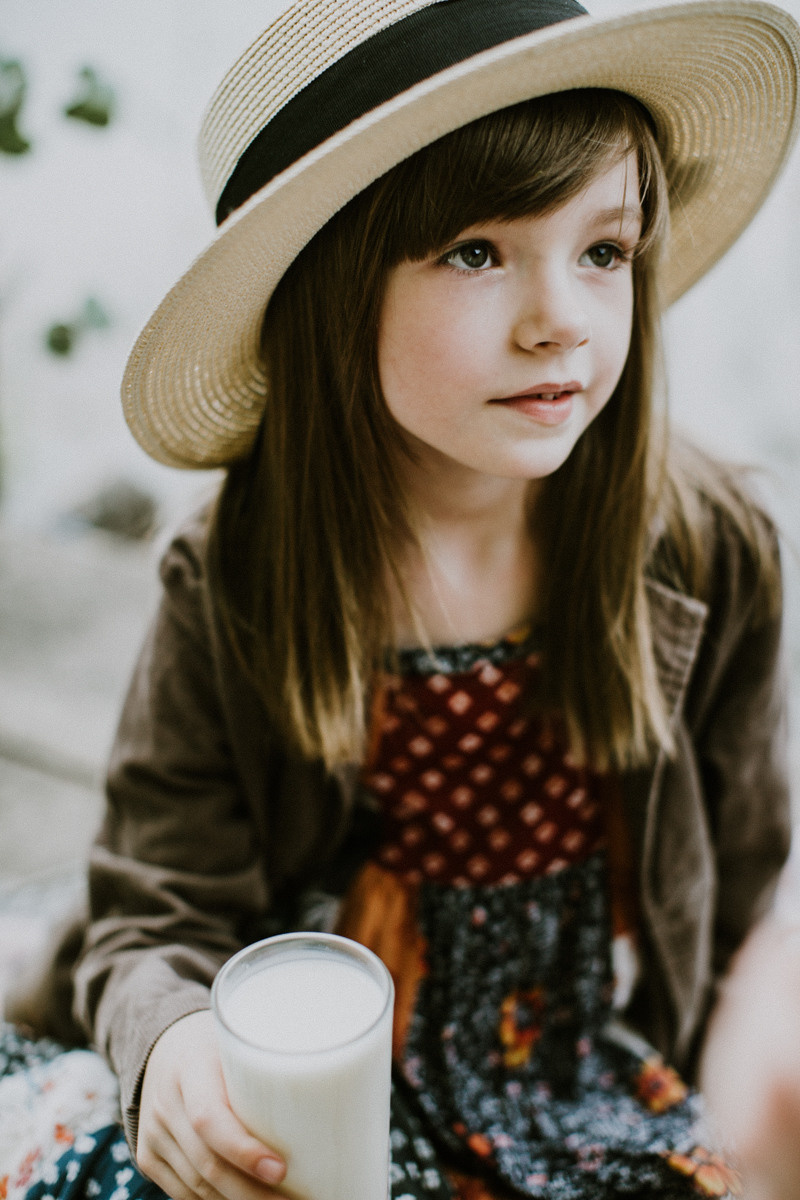 Lucy and Lisa. Головна