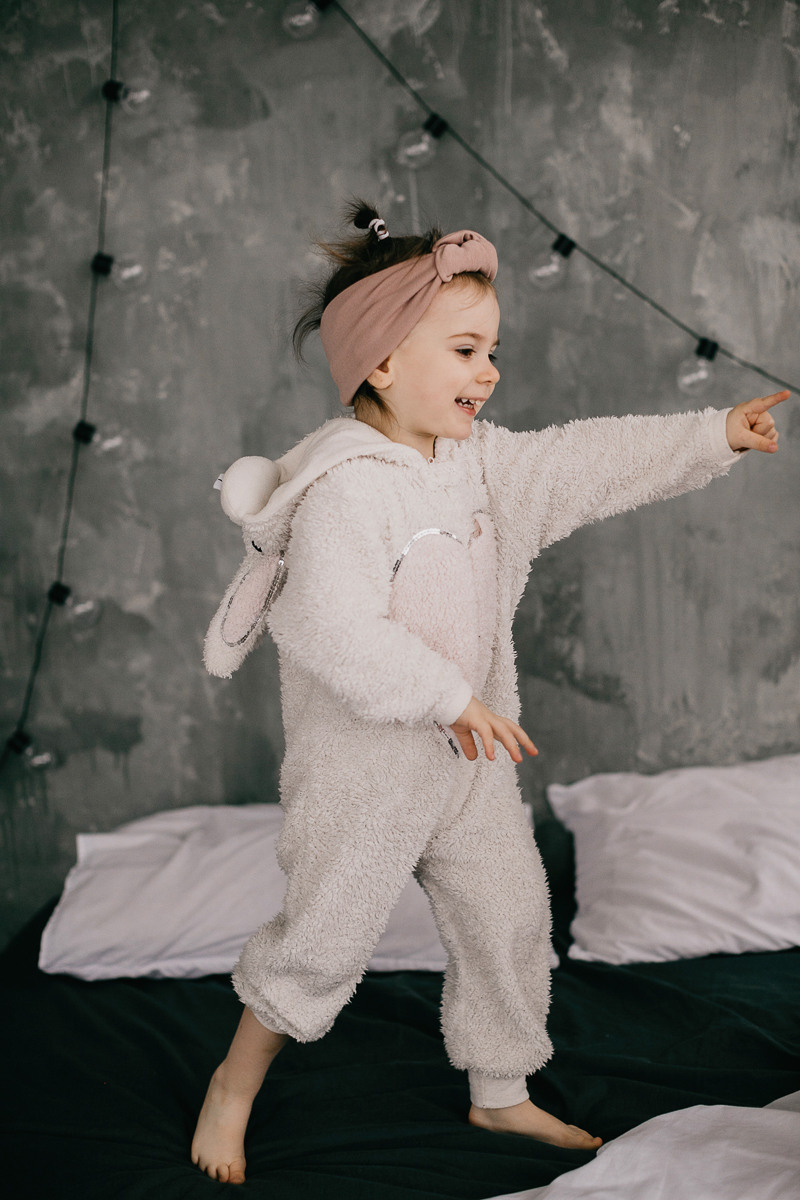 Еля і Анісія. Головна