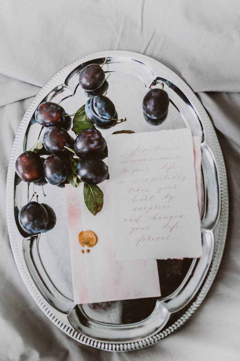 Love is Blindness. Головна