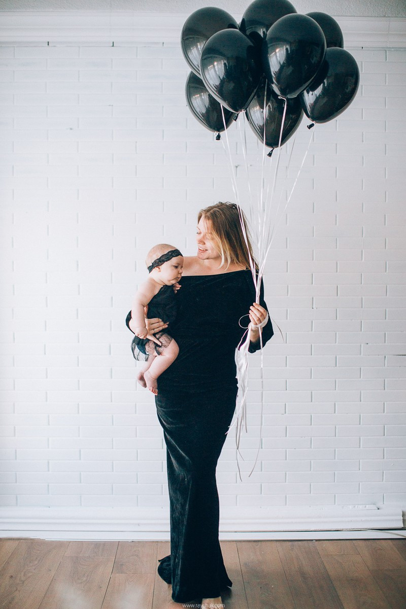 Black dress. Family. Головна