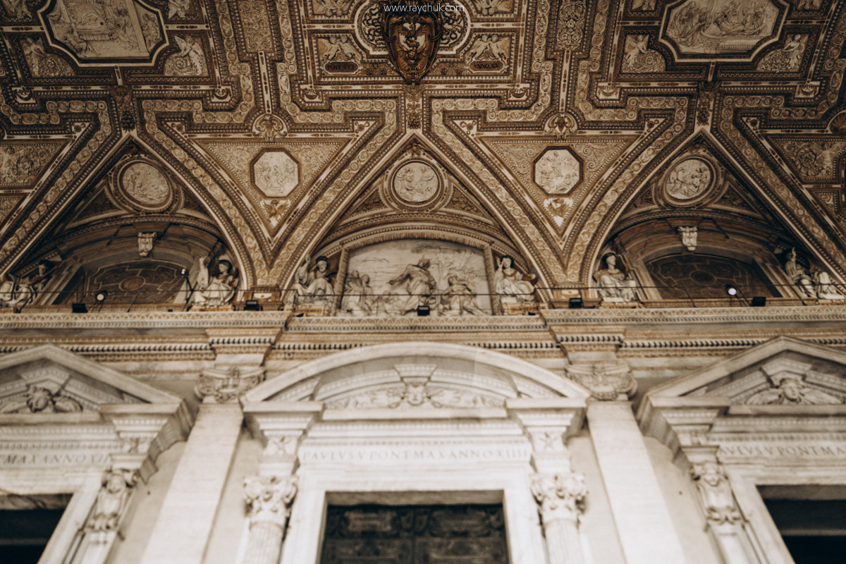 Vatican. Головна