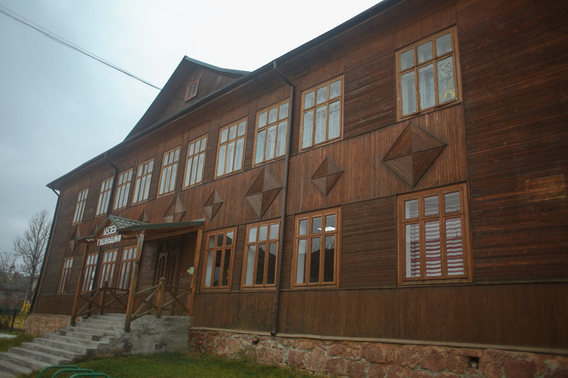 Ukraine. Precarpathian. Головна